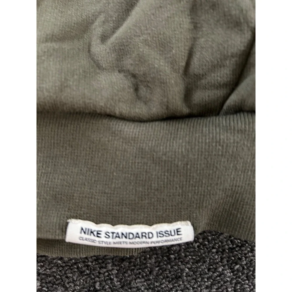 Nike NBA Cleveland Cavaliers Hoodie Mens‎ Pullover Sweatshirt
